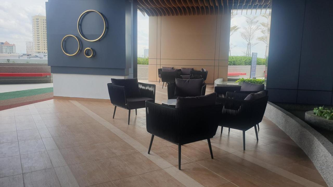 Prestige Troika Luxury Stay Kota Bharu Kültér fotó