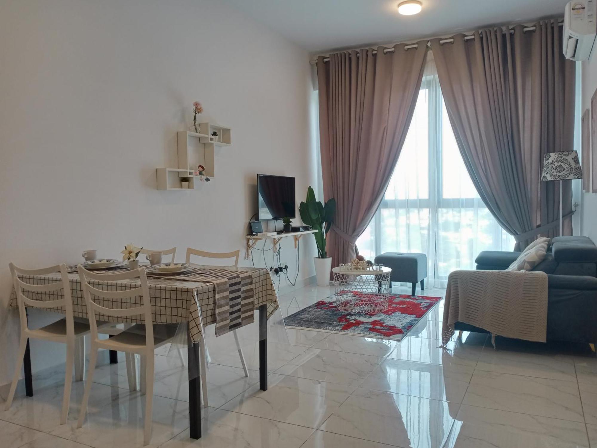 Prestige Troika Luxury Stay Kota Bharu Szoba fotó